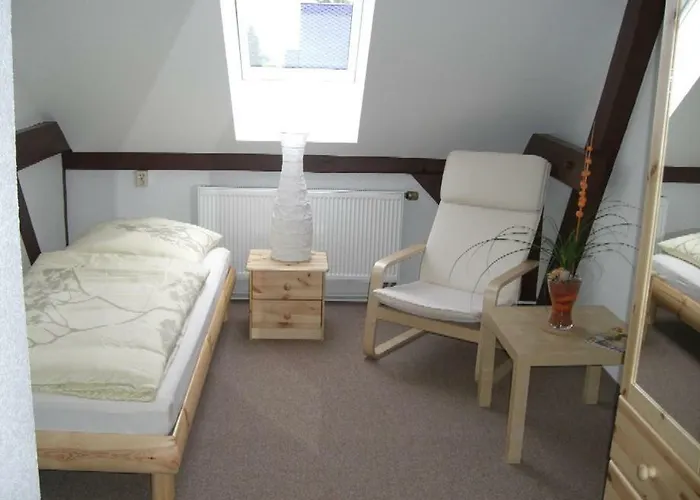 Zimmervermietung Auch Fuer Monteure 3* Eisenhuettenstadt