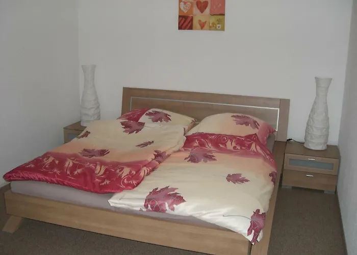 Zimmervermietung Auch Fuer Monteure Guest house Eisenhuettenstadt