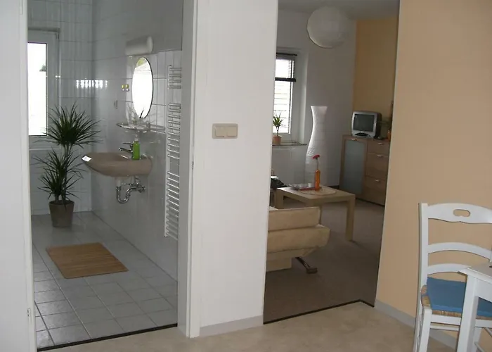 Guest house Zimmervermietung Auch Fuer Monteure Eisenhuettenstadt